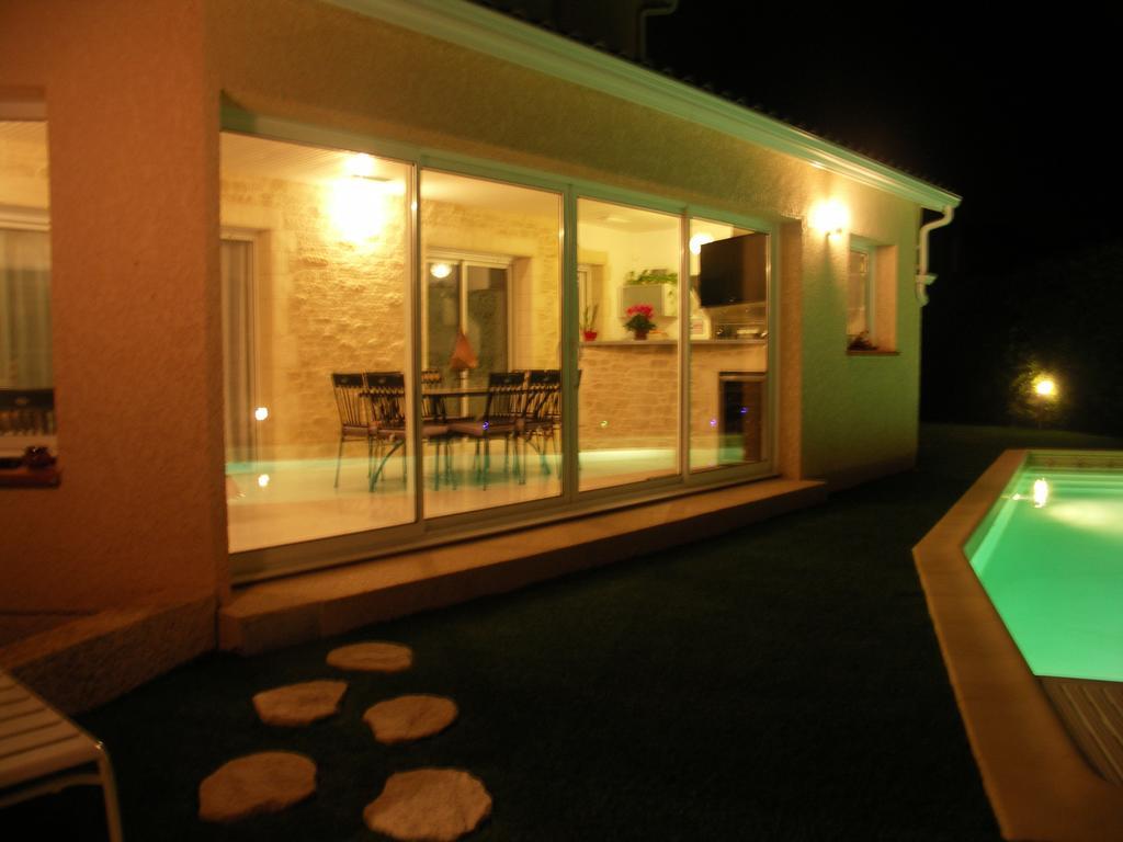 Chambres D'Hotes Le Saint O Detente Exterior foto